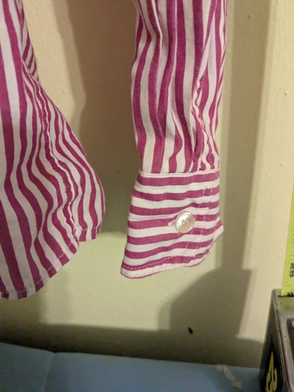 Cute button down. - Picture 3 of 5